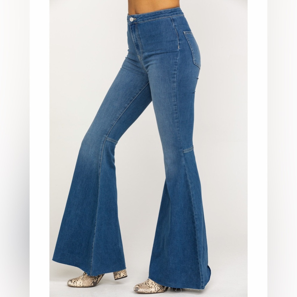 We The Free Just Float On Flare Jeans Raw Hems Medium Wash - Picture 4 of 16